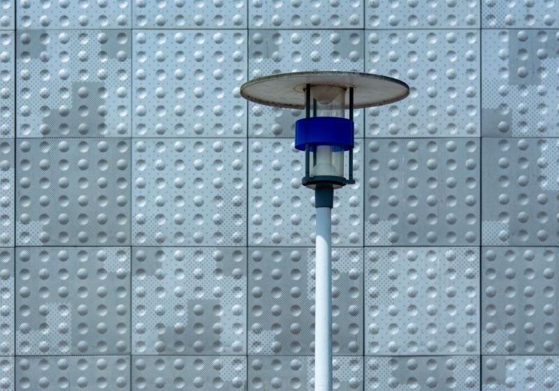 Solar Garden Wall Lights Outdoor: How to Choose, Position and Maintain Them