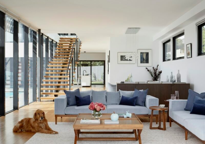 Small Living Room Design Ideas UK: Layout, Furniture and Light