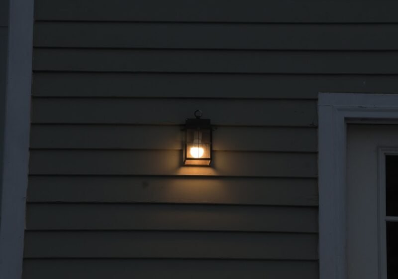 Solar Wall Lights: Positioning, Battery and Buying Advice